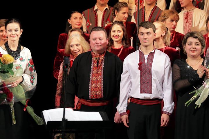 ЖАНРОВЕ РОЗМАЇТТЯ ТВОРЧОСТІ ЛЕСІ ДИЧКО: ХОРОВА ОПЕРА "ЗОЛОТОСЛОВ" ЖАНРОВЕ РОЗМАЇТТЯ ТВОРЧОСТІ ЛЕСІ ДИЧКО: ХОРОВА ОПЕРА "ЗОЛОТОСЛОВ"