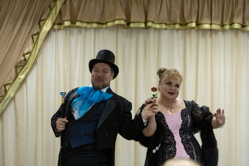 «Оперна усмішка (Opera Smile)» 