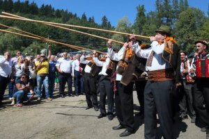 Музична зброя України: тулумбас викликає дощ, а звуками дримби лікують хворих