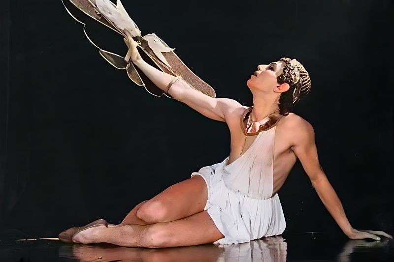 «Ікар з берегів Борисфена» «Ікар з берегів Борисфена»